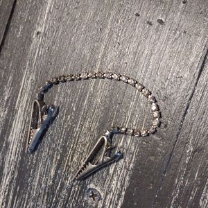 Sweater clips vintage